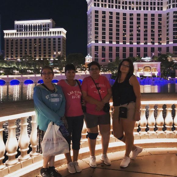 Meet your Posher, Joanne - Picture 1 of 1